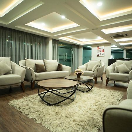 Zaque'S Hotel Сунгай Петани Екстериор снимка